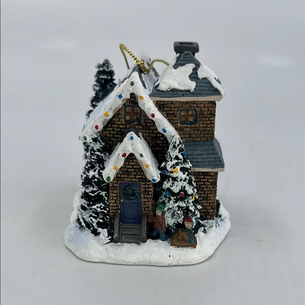 Thomas Kinkade 2002 Quiet Evening Illuminated Ornament Collection